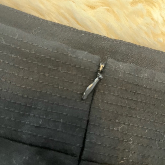 J crew black wool mini skirt. Size 2 - Picture 4 of 4
